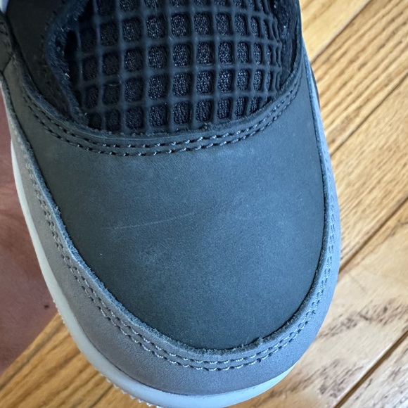 Jordan 4 - Picture 12 of 14